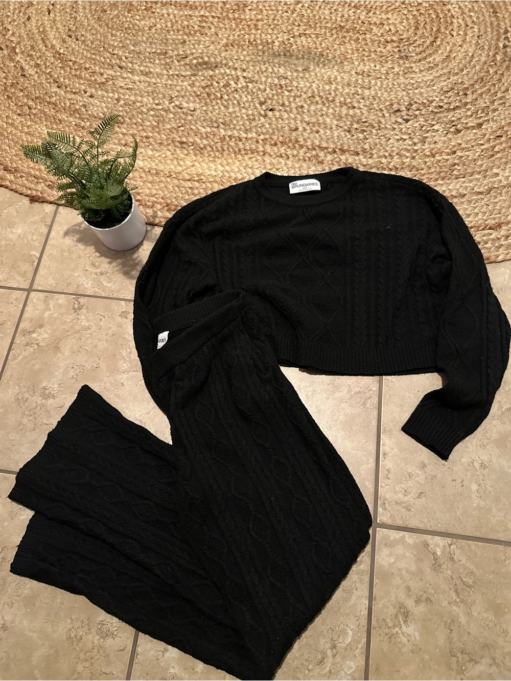 BLACK KNIT LOUNGE SET